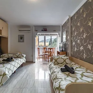 amplio-y-moderno-studio-en-benalmdena-para-disfrutar.hotelsinnerja.org/